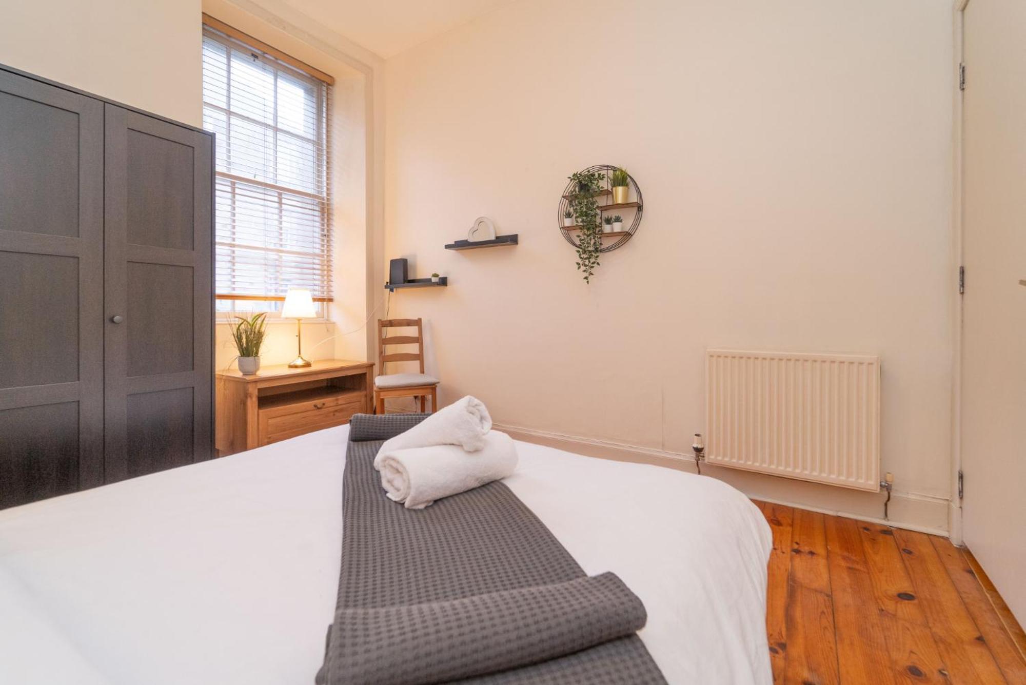 Large City Corner Apartment Edinburgh Luaran gambar